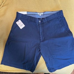 High end Peter Miller golf shorts, tags still on and never worn!